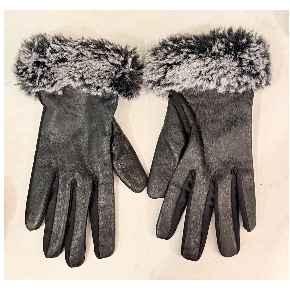Womens Black Faux Leather Gloves Grey Faux Fur Trim Touchscreen Finger Medium